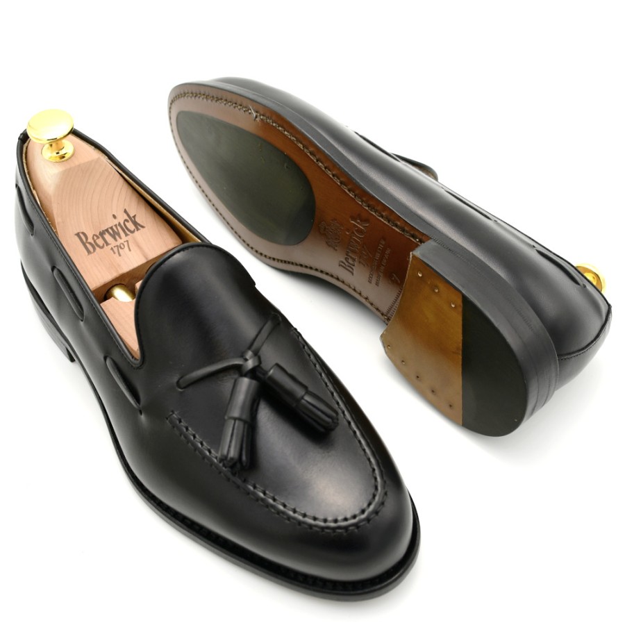 Loafers And Moccasins | BERWICK 1707 Men'S Loafers In Black Leather