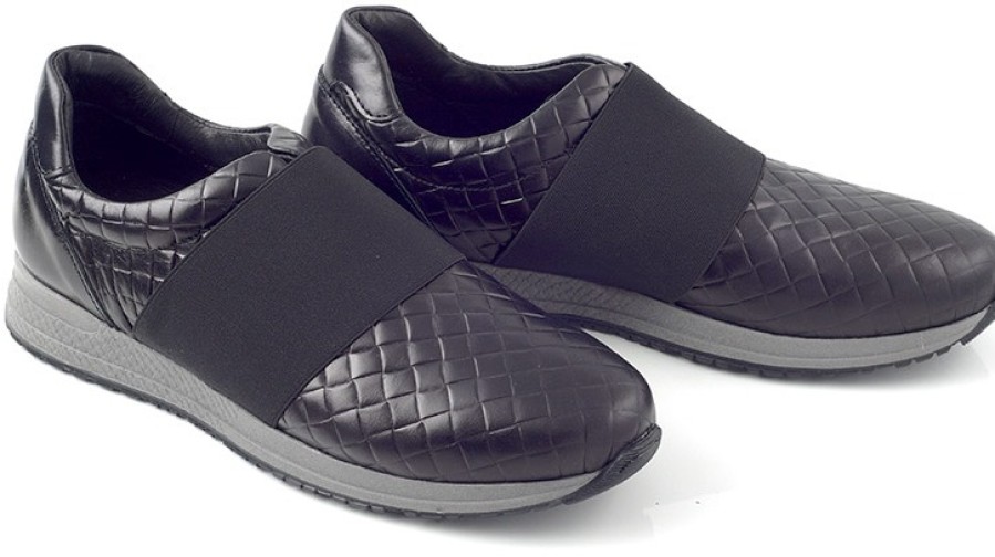 Sneakers & Casual | CHANIOTAKIS Women'S Sneakers In Black Leather